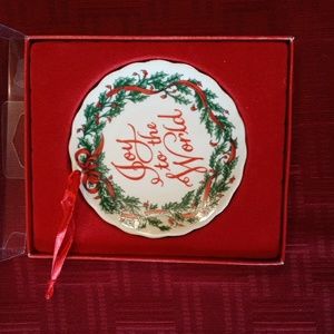 ceramic Christmas ornament